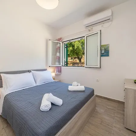 Souzana Sea & Serenity Daire Lourdata (Kefalonia)